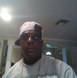 Meet your Posher, Derrick